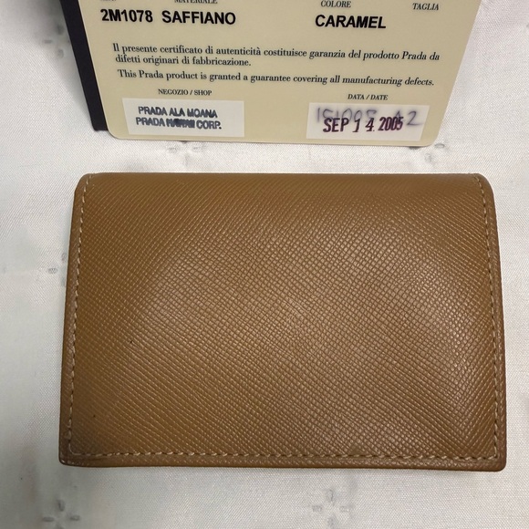 PRADA Vintage Like New Small Caramel Leather Wallet - Picture 3 of 11